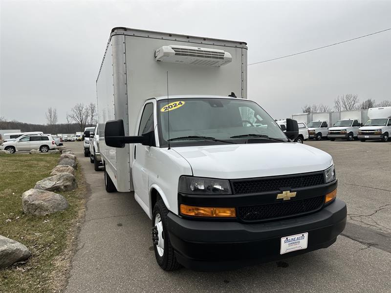 Chevrolet Express  2024