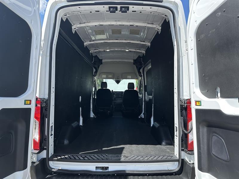 Ford Transit  2024