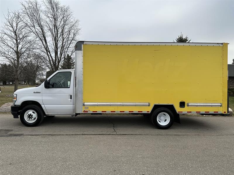 Ford Econoline  2022
