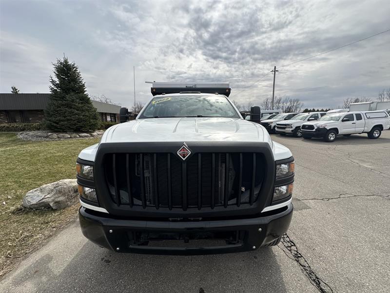 International CV515  2022