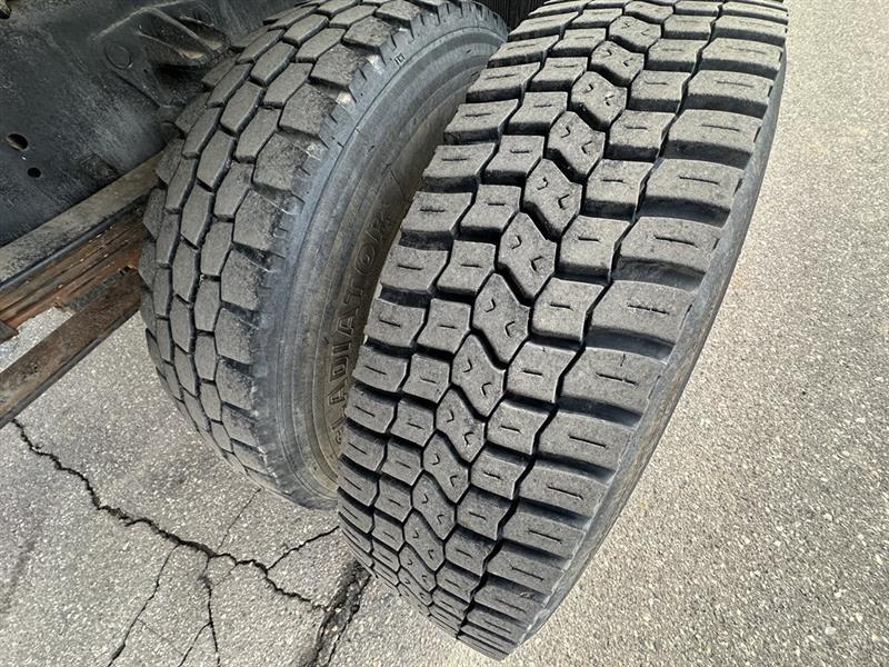 International CV515  2022