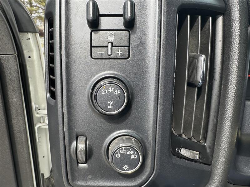 International CV515  2022