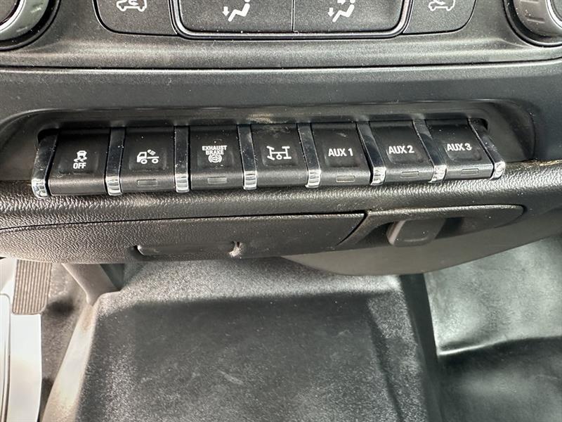 International CV515  2022