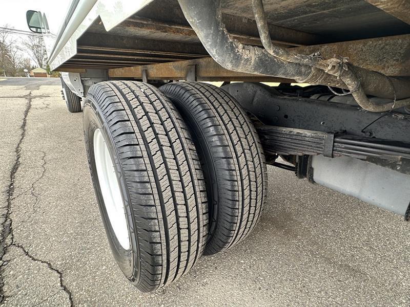 Ford Econoline  2024