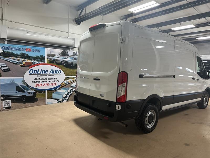 Ford Transit  2024