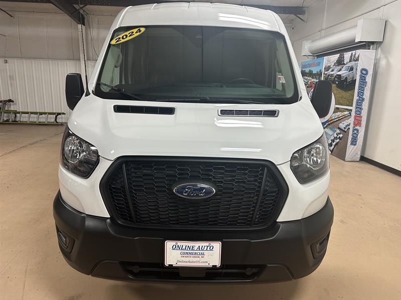 Ford Transit  2024