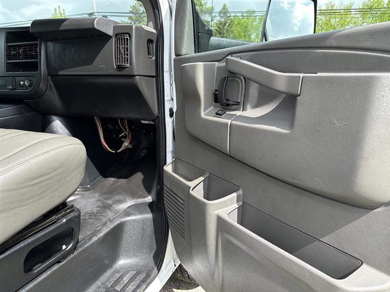 GMC Savana  2021