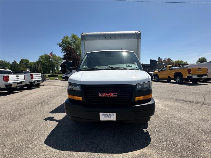 GMC Savana  2021