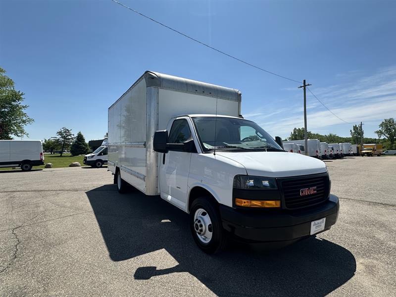 GMC Savana  2021