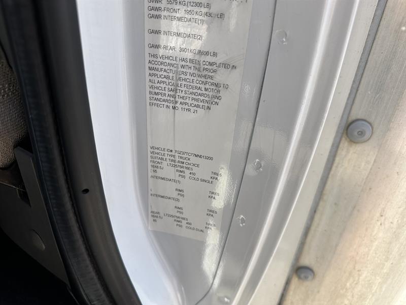 GMC Savana  2021