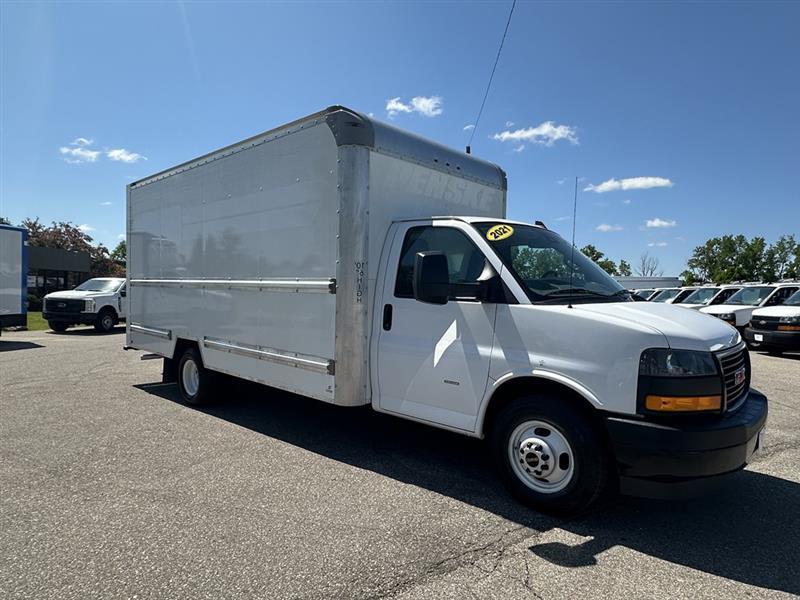 GMC Savana  2021