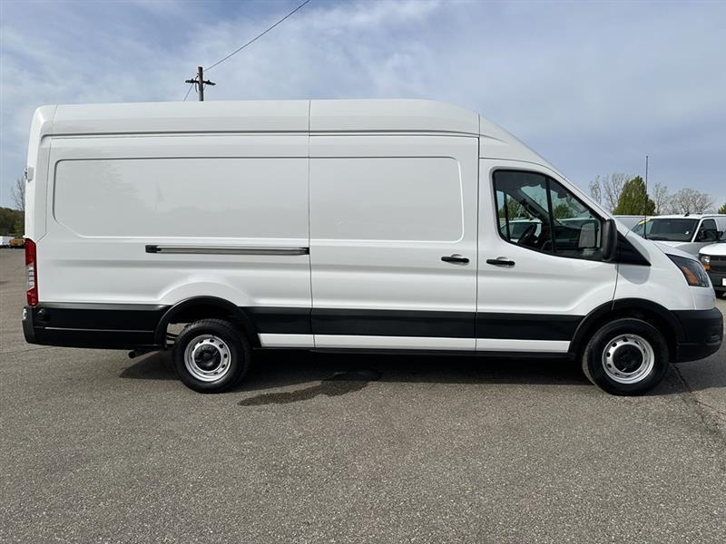 Ford Transit  2025