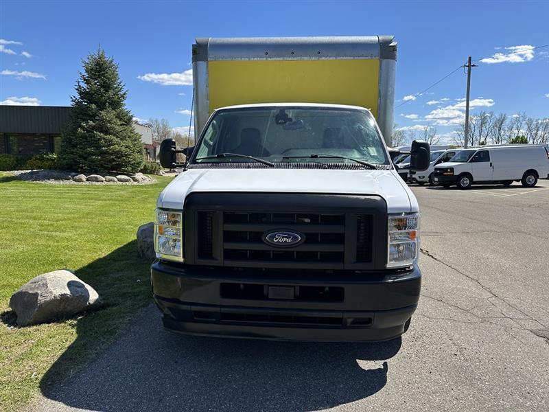 Ford Econoline  2023