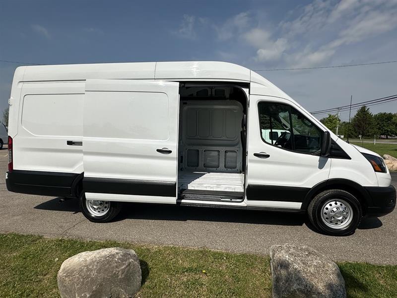 Ford Transit  2023