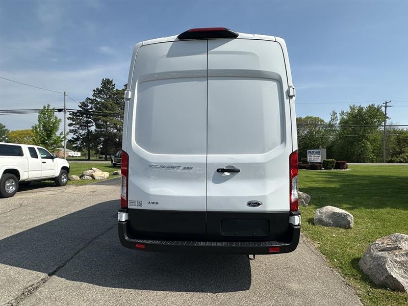 Ford Transit  2023