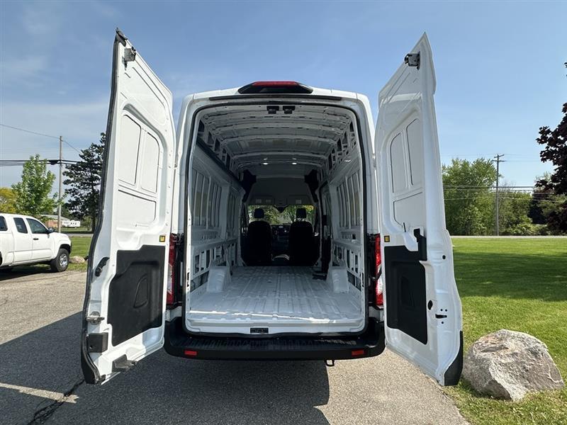 Ford Transit  2023