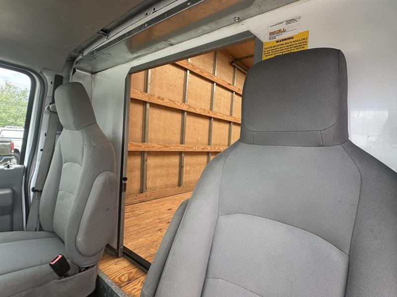 Ford Econoline  2023