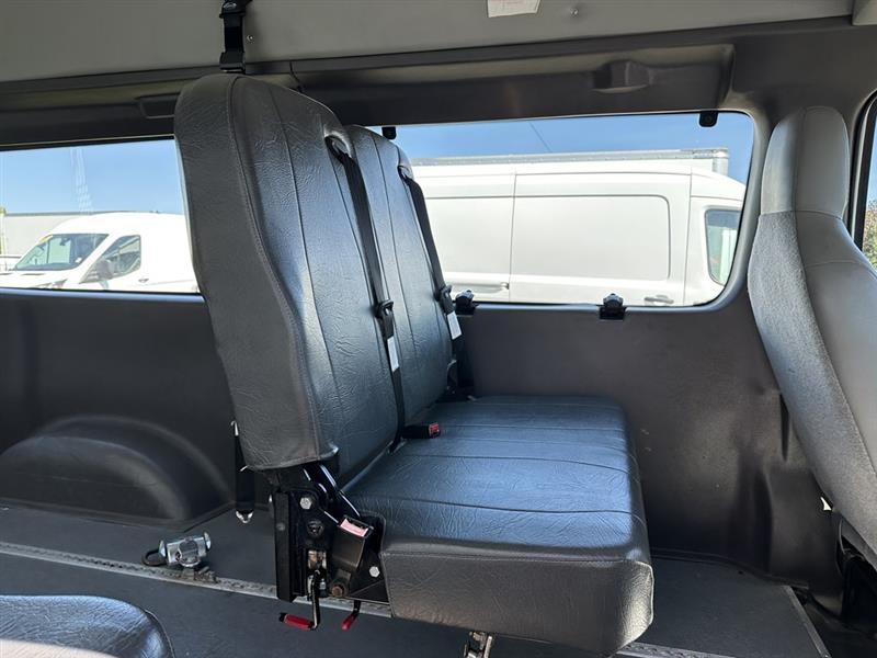 Ford Econoline  2013