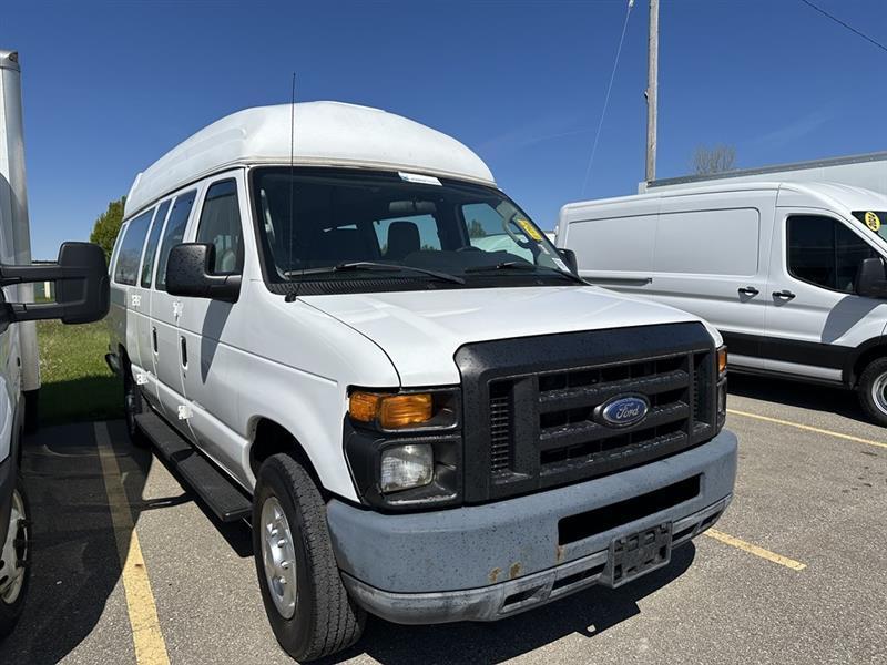 Ford Econoline  2011