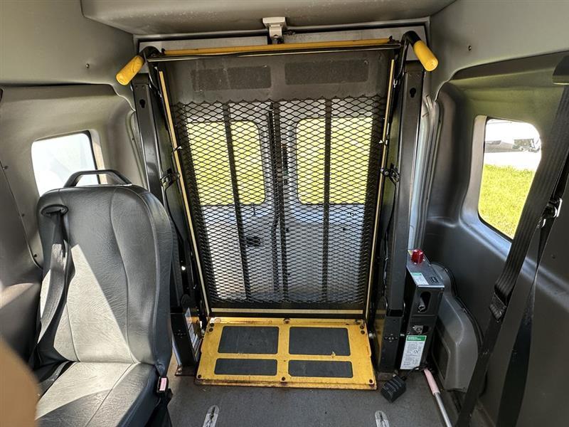 Ford Econoline  2011