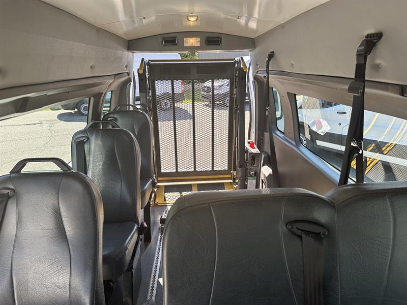 Ford Econoline  2011