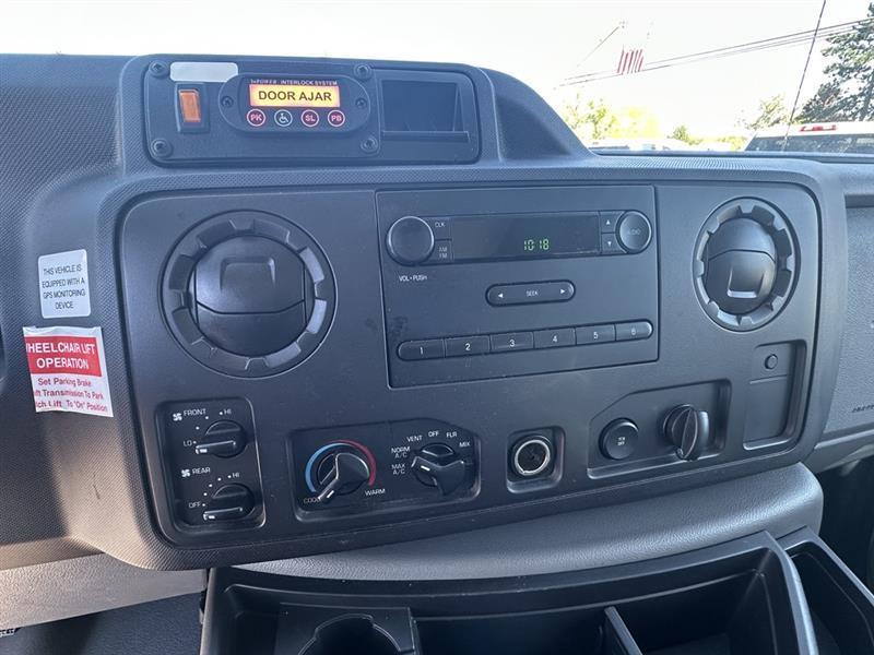 Ford Econoline  2011