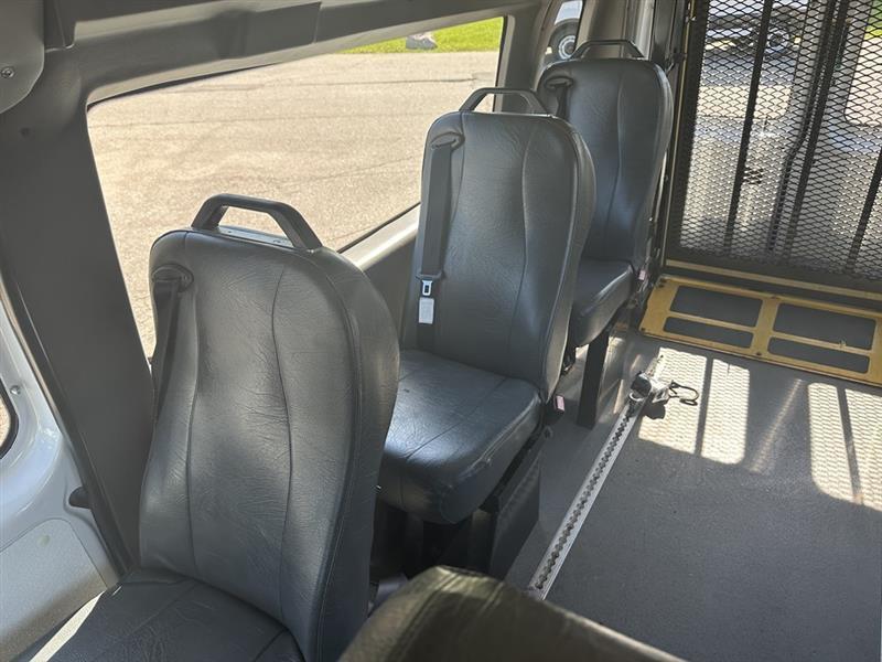 Ford Econoline  2011