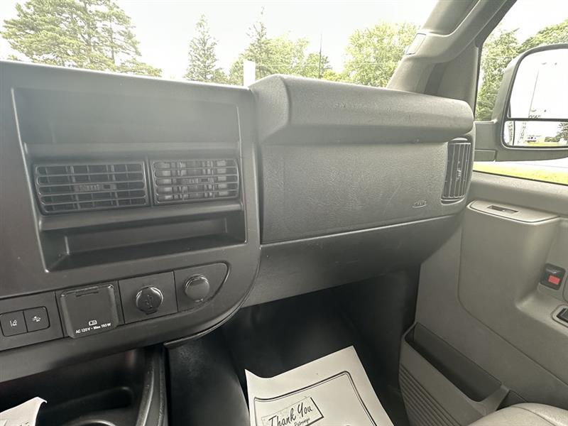GMC Savana  2021