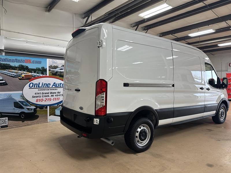 Ford Transit  2024