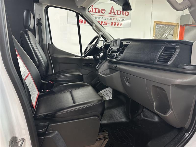 Ford Transit  2024