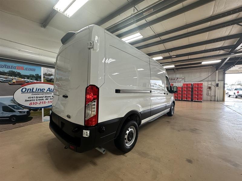 Ford Transit  2024