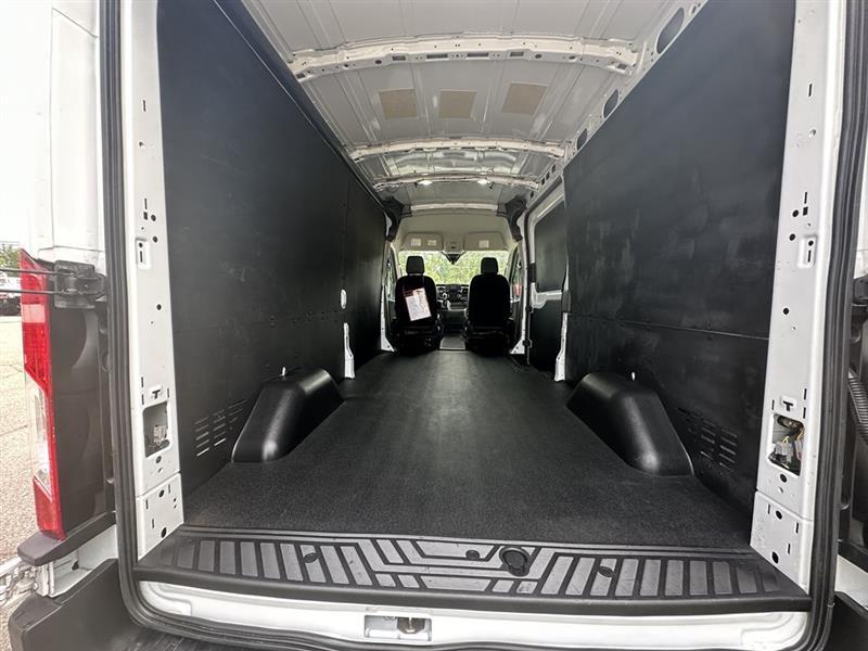 Ford Transit  2024