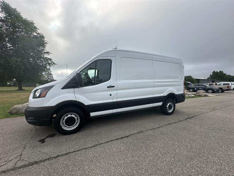 Ford Transit  2024