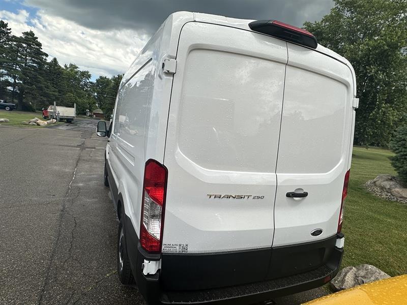 Ford Transit  2023