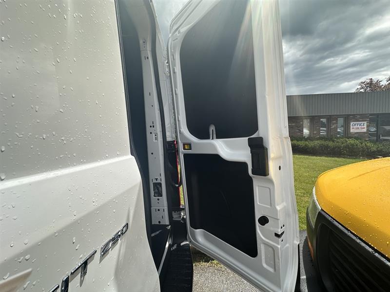 Ford Transit  2023