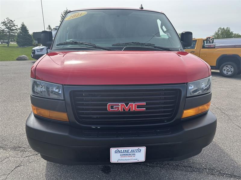 GMC Savana  2021