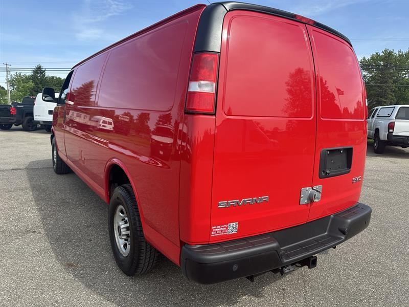 GMC Savana  2021