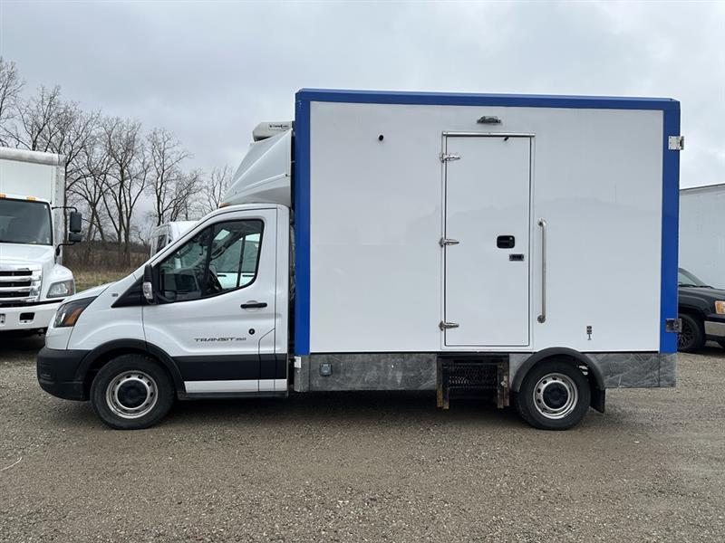 Ford Econoline  2023