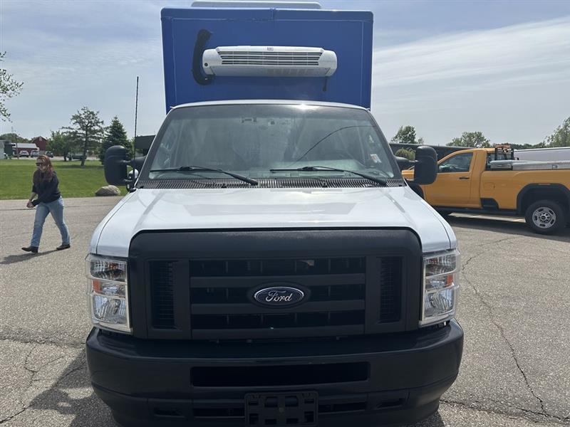 Ford Econoline  2023
