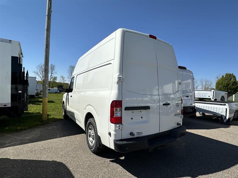 Nissan NV Cargo  2021