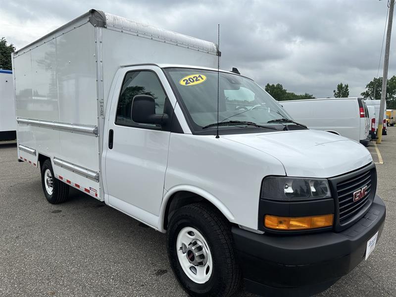 GMC Savana  2021