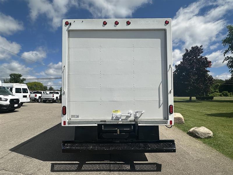 Ford Econoline  2024