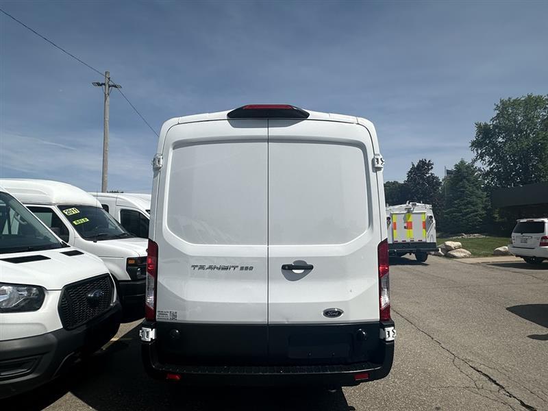 Ford Transit  2024