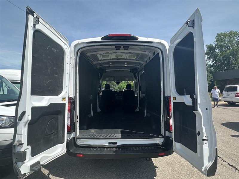Ford Transit  2024
