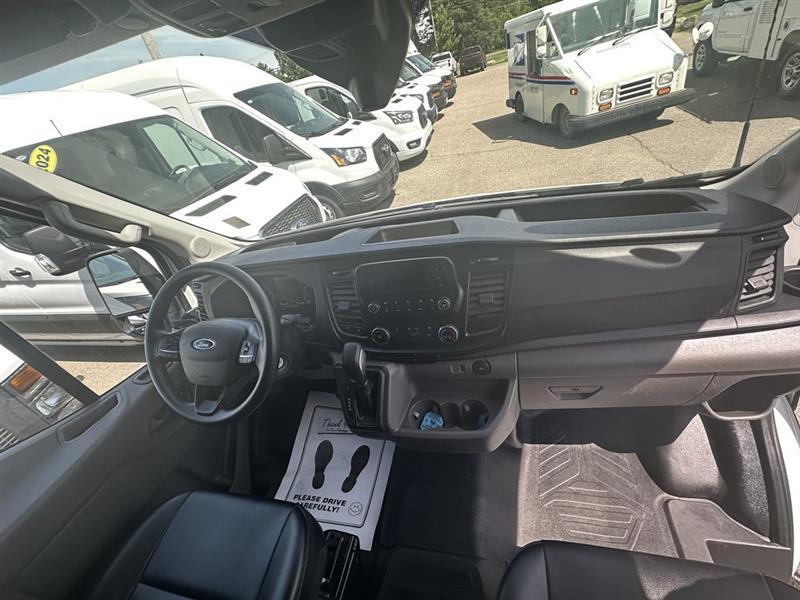 Ford Transit  2024