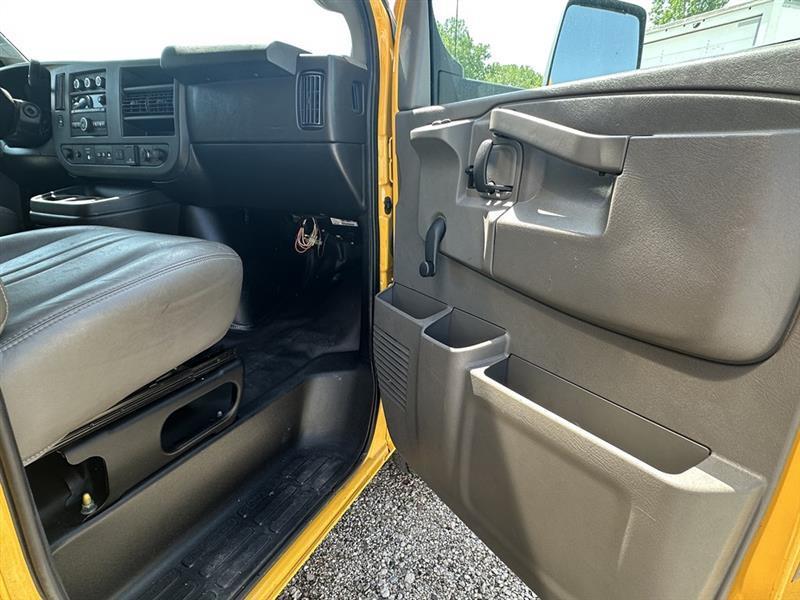 GMC Savana  2019