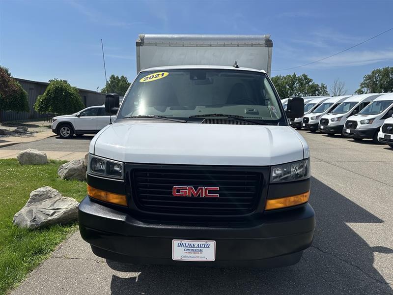 GMC Savana  2021