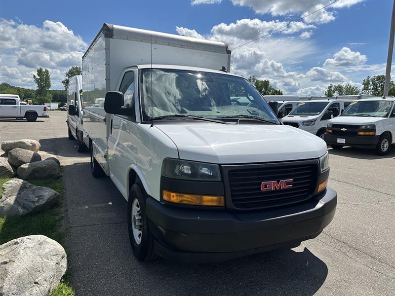 GMC Savana  2021
