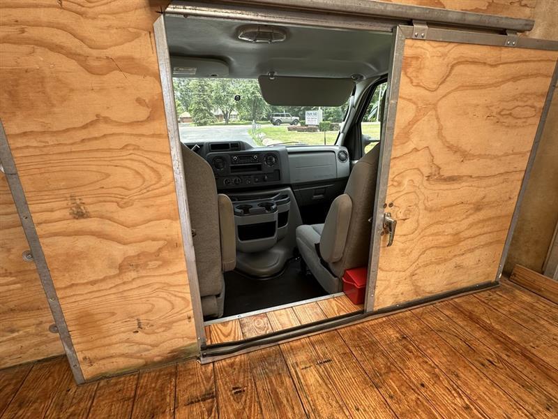 Ford Econoline  2024
