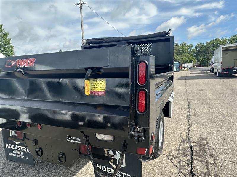 Chevrolet Dump Truck  2019